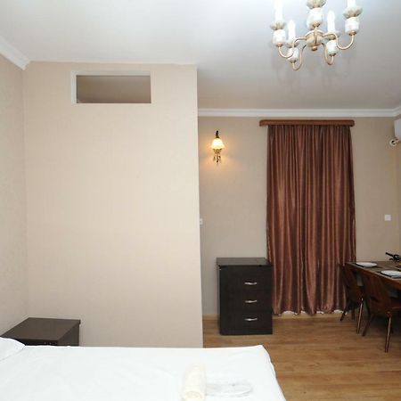 Shako'S Apartments Tbilisi Bagian luar foto
